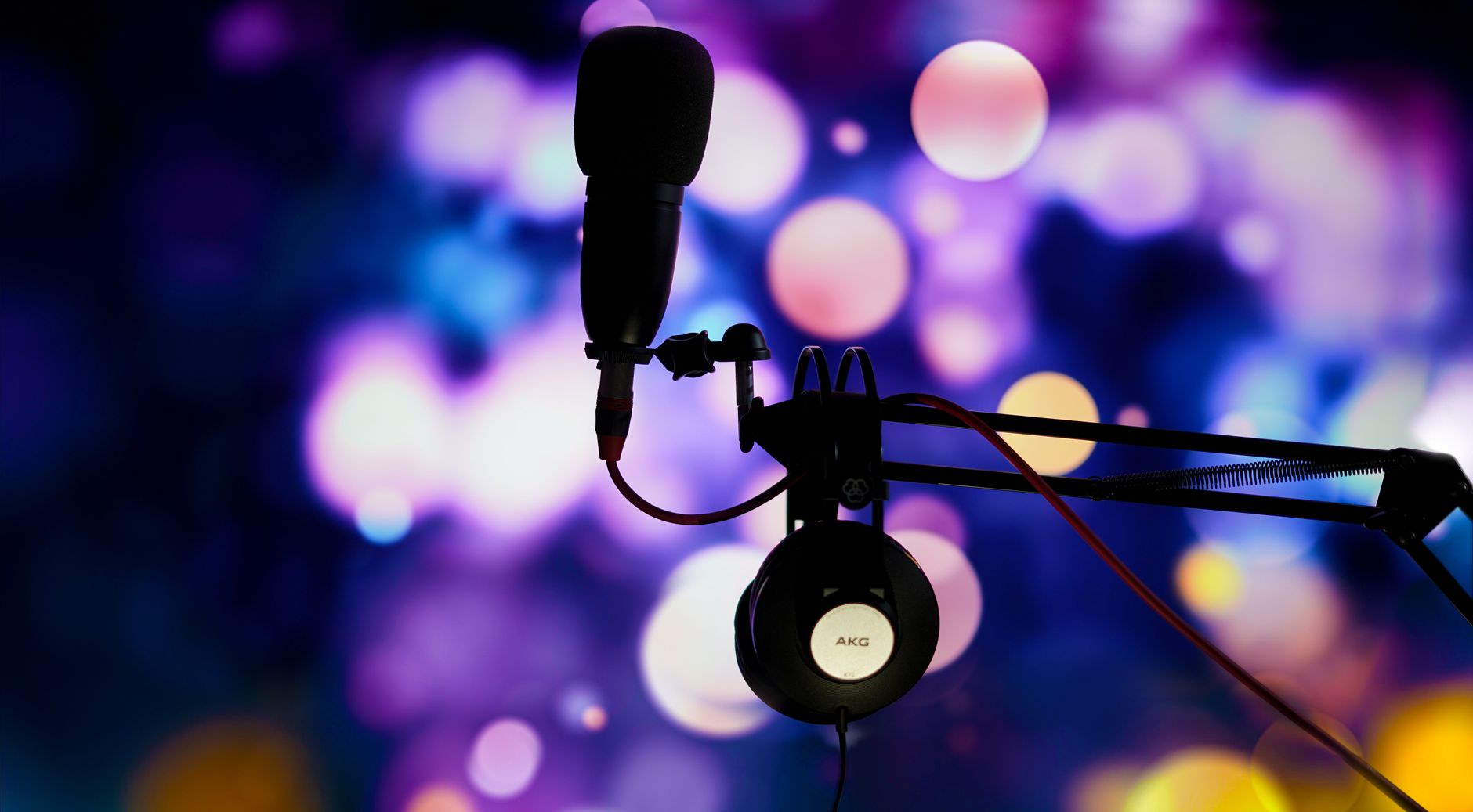 Vì Sao Podcast Âm Nhạc Ngày Càng Có Chỗ Đứng Trong Đời Sống Vì Sao Podcast Âm Nhạc Ngày Càng Có Chỗ Đứng Trong Đời Sống